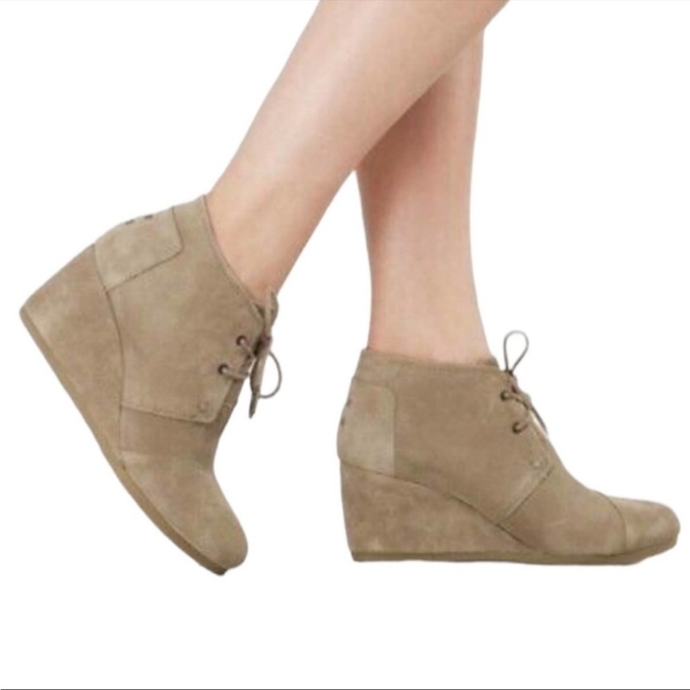 Toms Desert Taupe Suede Wedge Booties